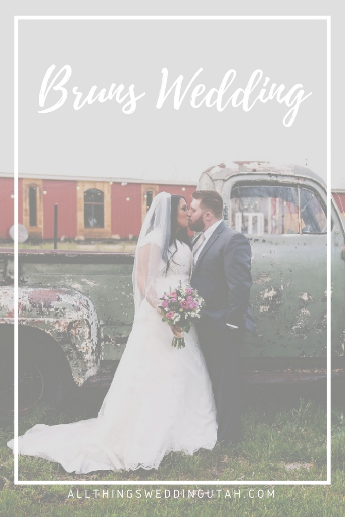 Bruns Wedding, Featured Wedding: Bruns Wedding