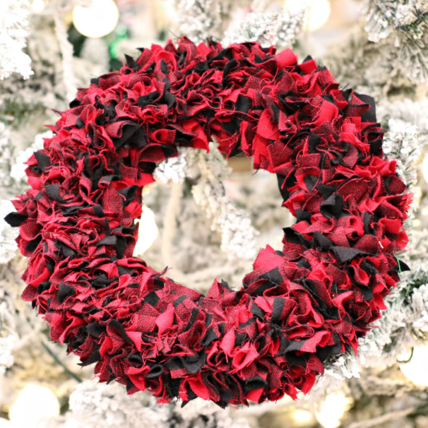 Buffalo Plaid Fabric Foam Wreath – Wedding DIY