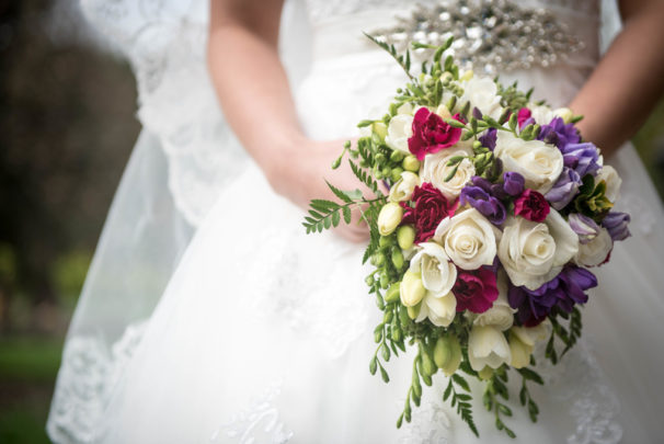 Simple Cosmetic Treatments to Help You Look Good on Your Wedding Day