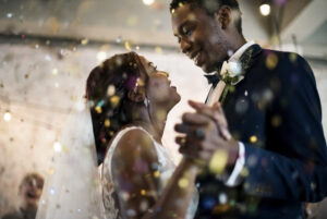 dj for reception, Dj, Band or Ipod – What will you use for your Reception?