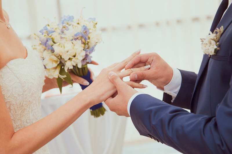 , Wedding Decisions You Need to Make Early On