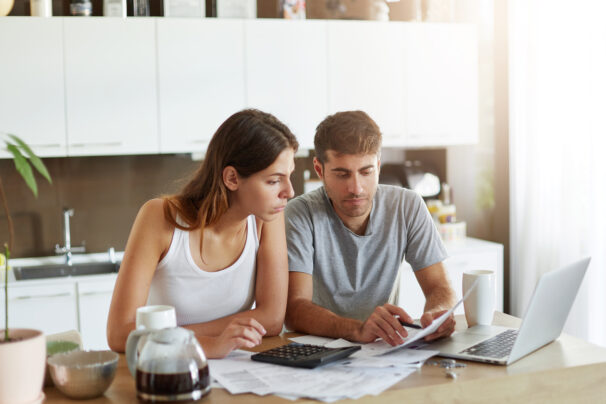 How Couples Can Build a Healthy Relationship with Money
